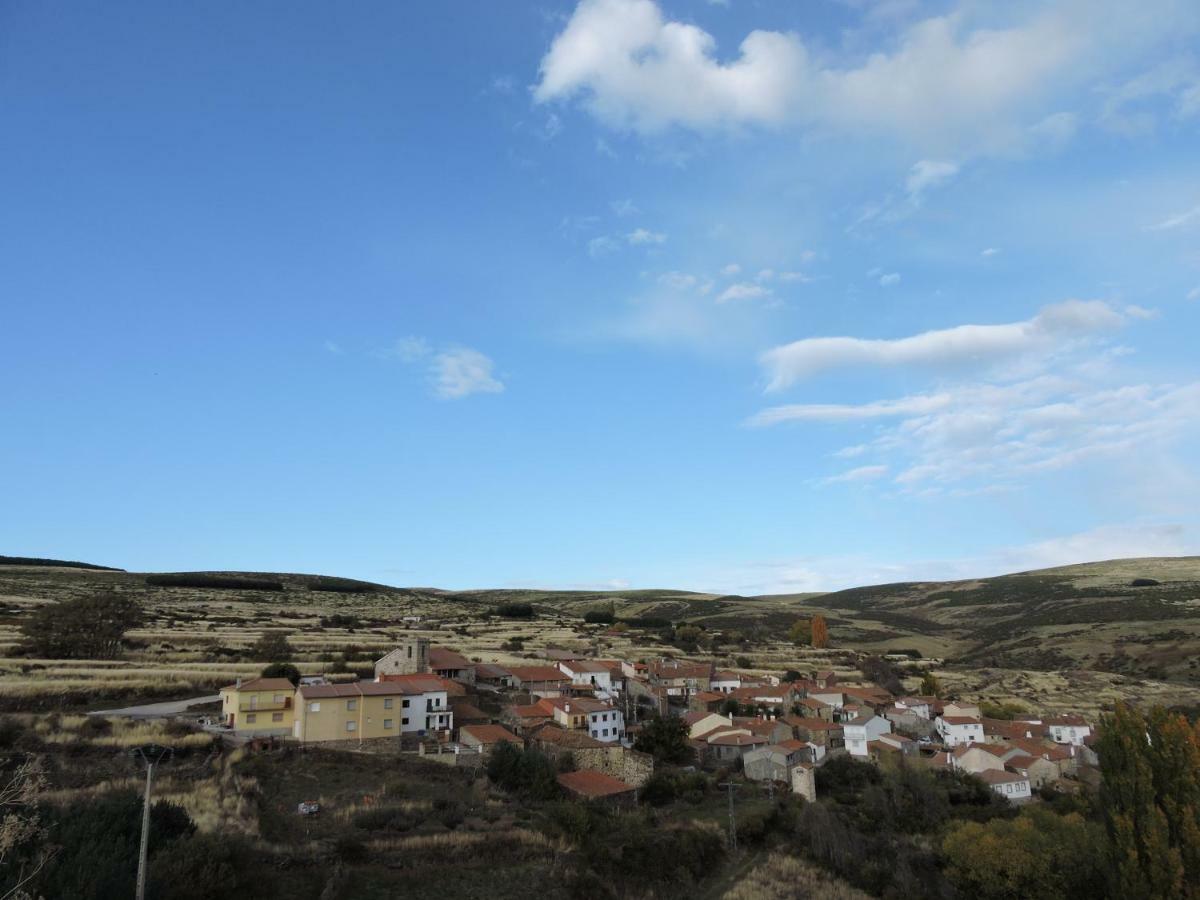 Casa Sierra De Gredos Guest House Navasequilla Luaran gambar